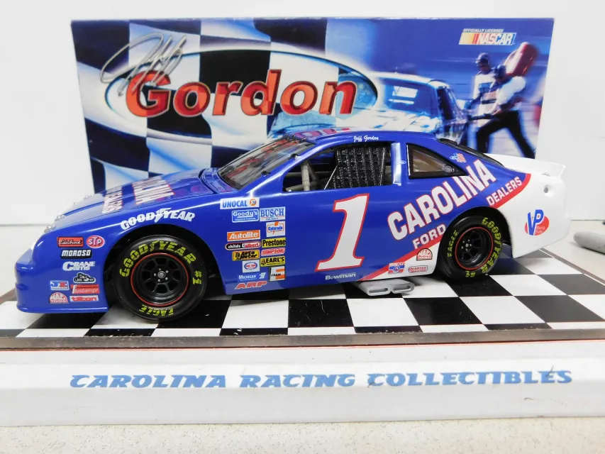 53402 jeff gordon autographed diecast