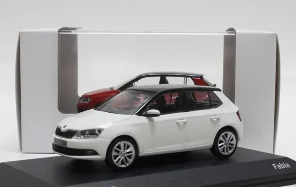 53418 diecast skoda fabia model 1