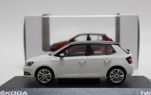 53418 diecast skoda fabia model 4