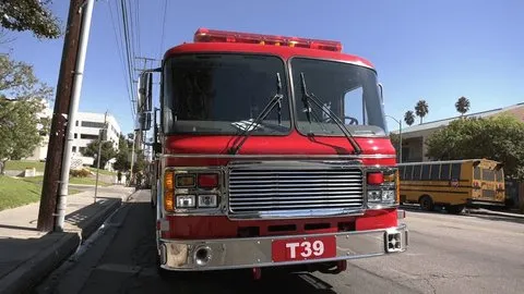 53427 diecast fire truck details