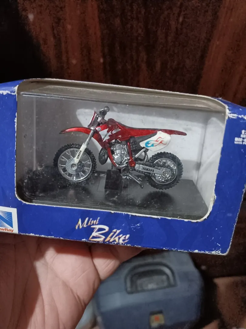 53441 yamaha vmax diecast