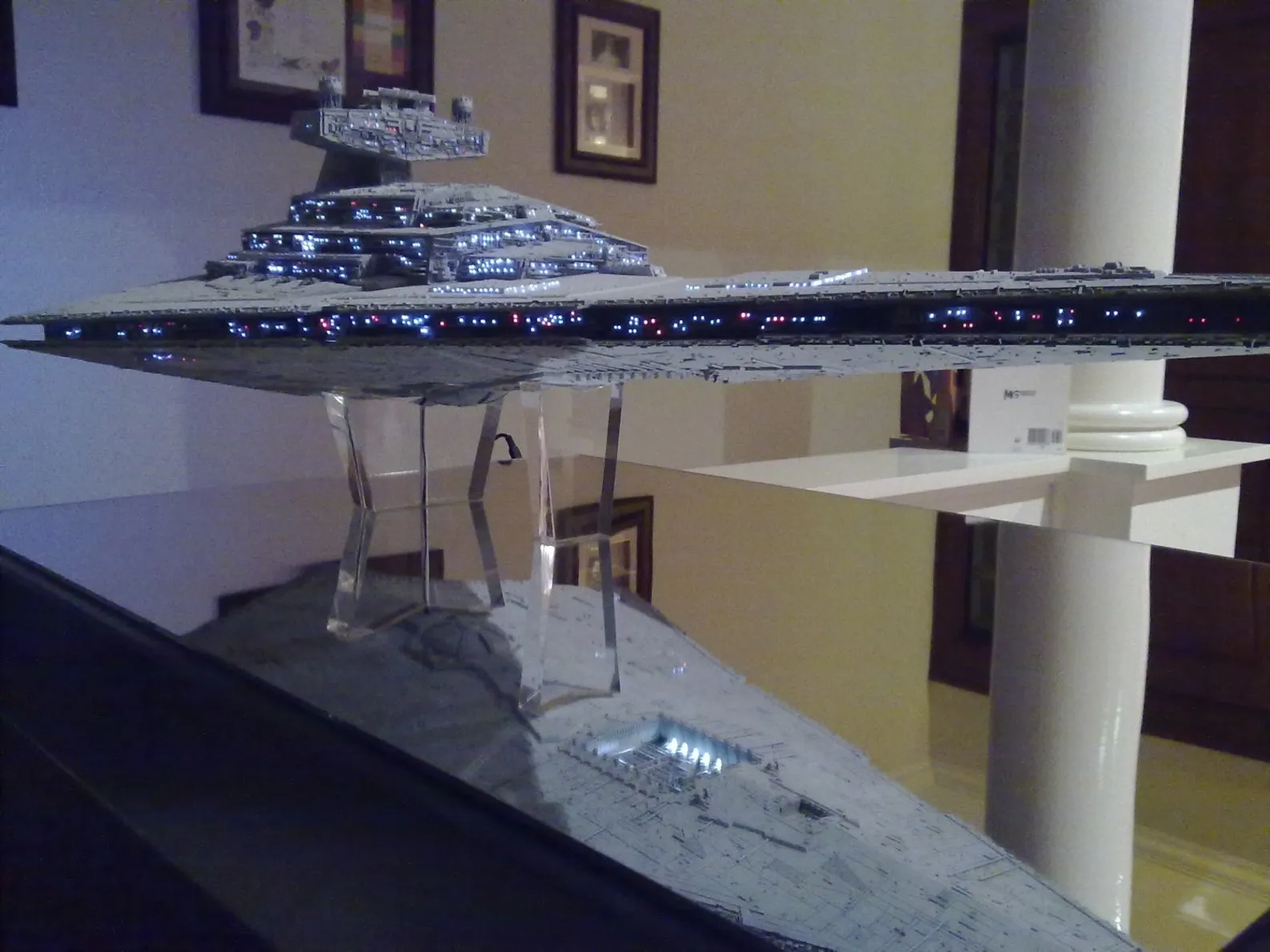 53461 resurgent class star destroyer diecast