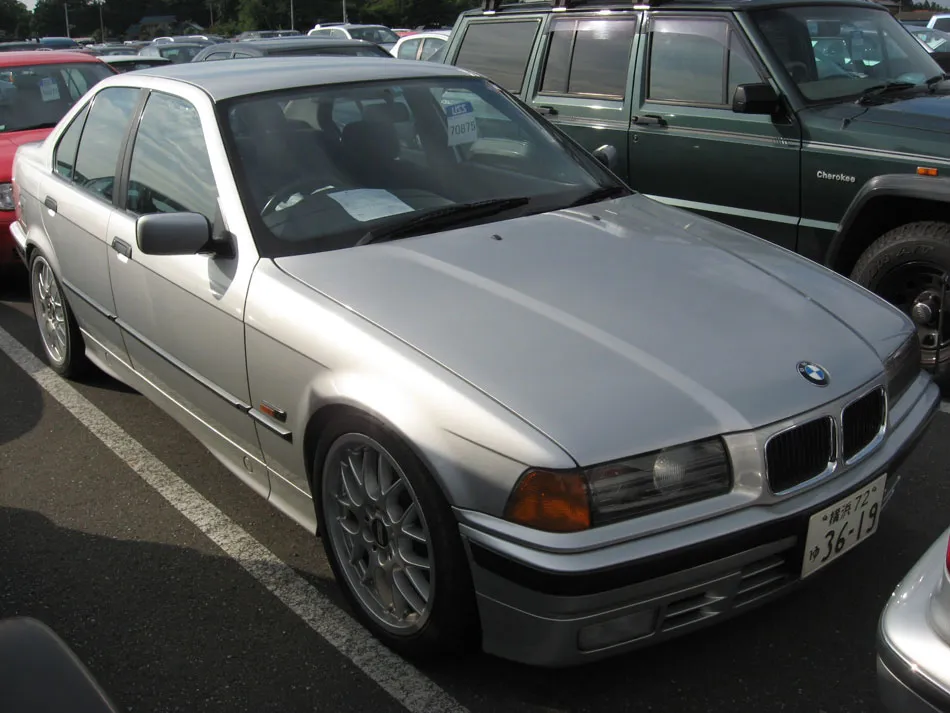 53517 diecast bmw 318i market