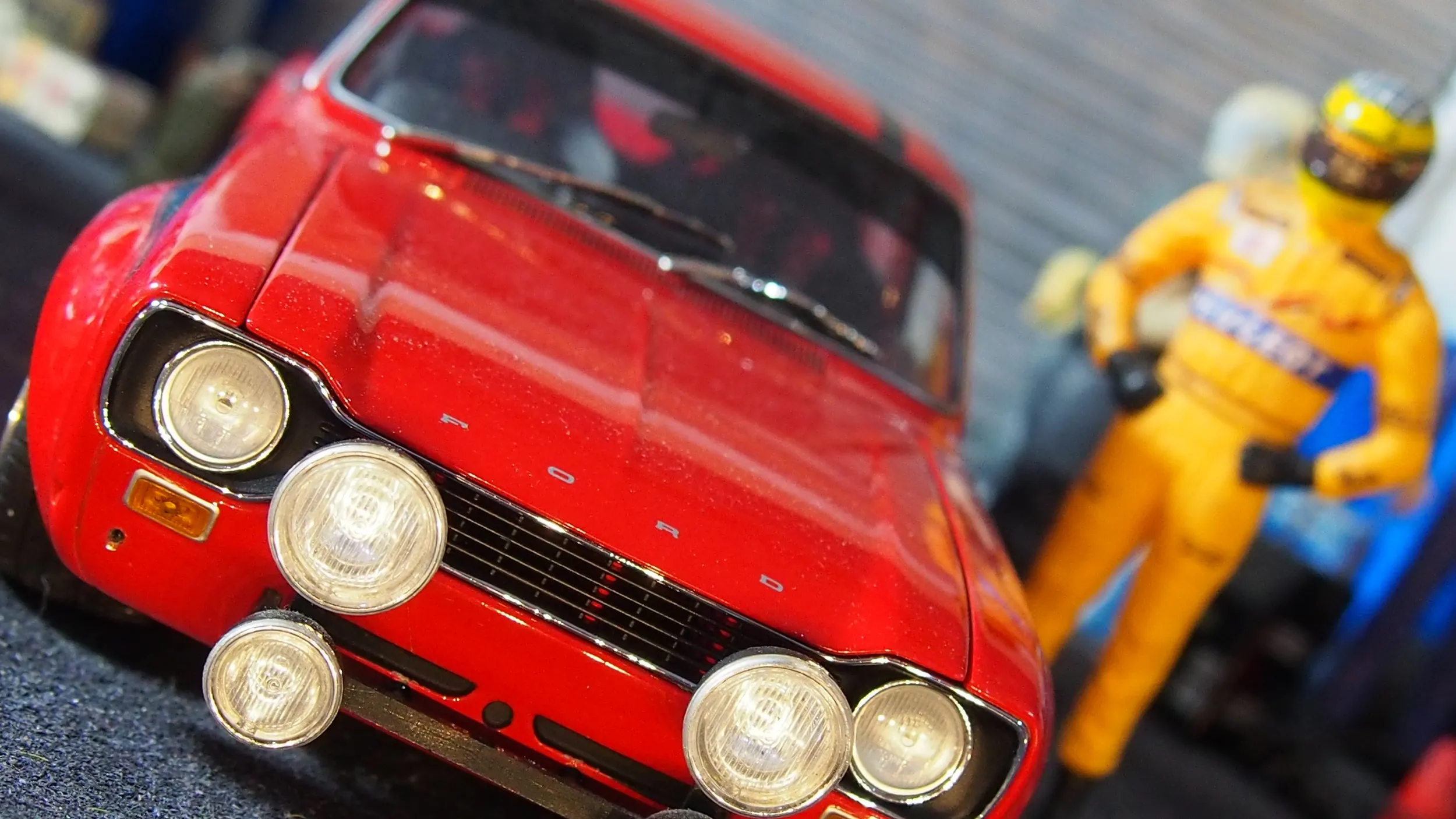 53521 diecast tuner realistic features