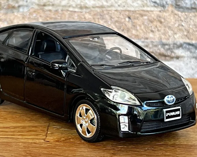 53524 prius generation 1 diecast