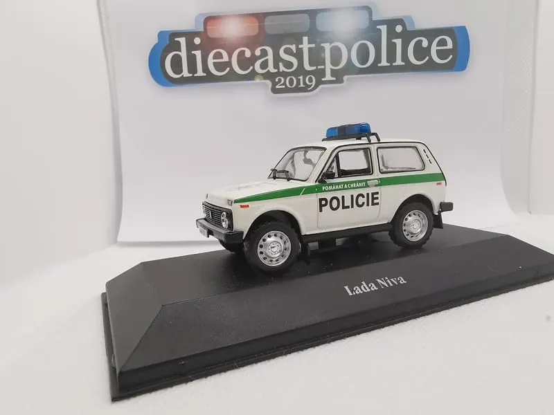 53530 lada niva diecast history