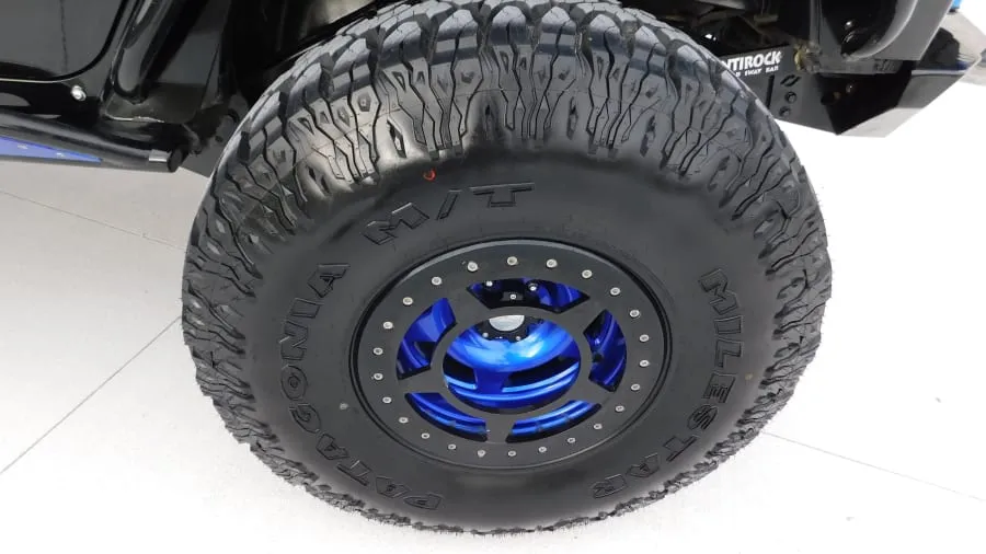 53579 diecast jeep wrangler model 3