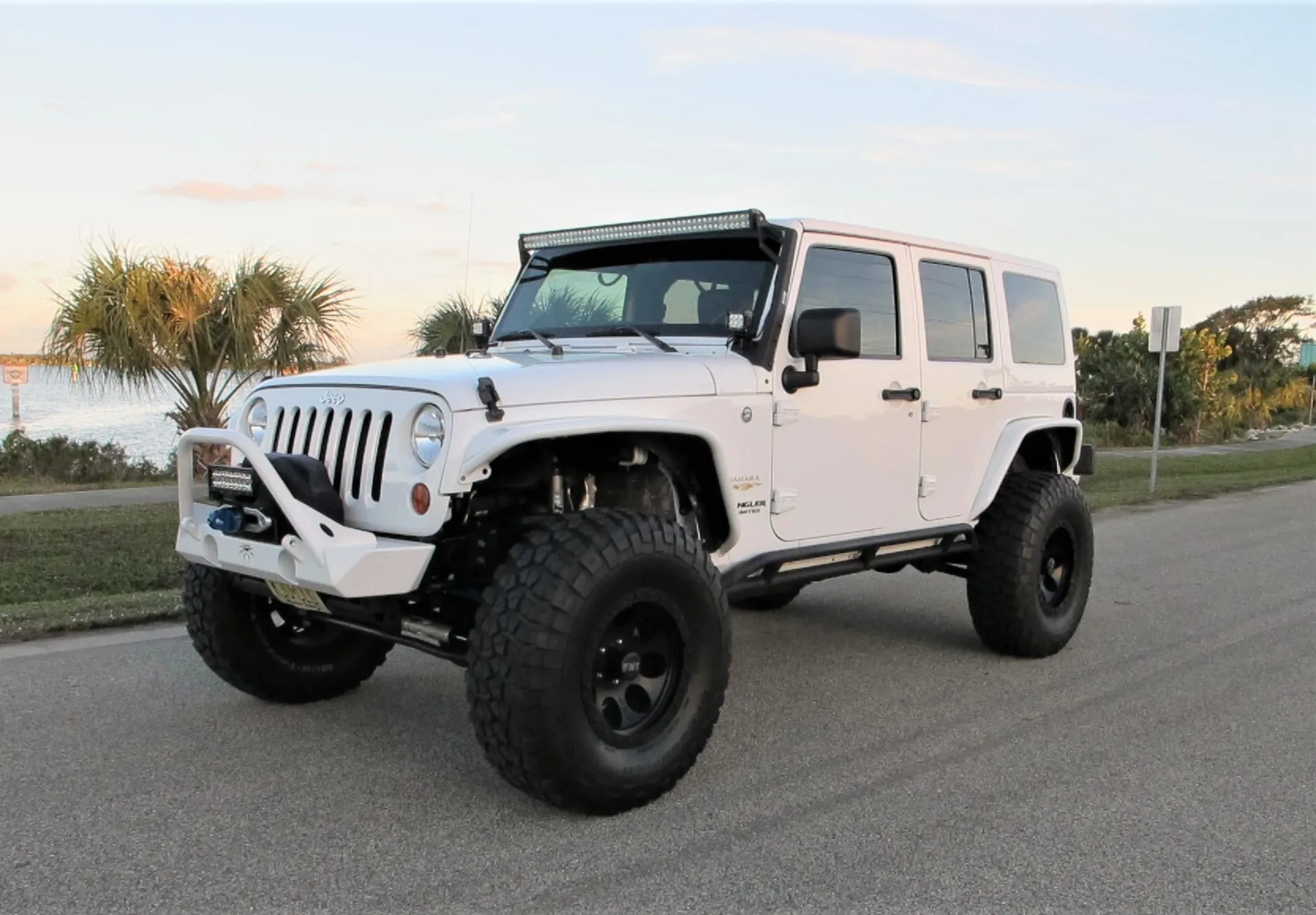 53579 jeep wrangler diecast overview