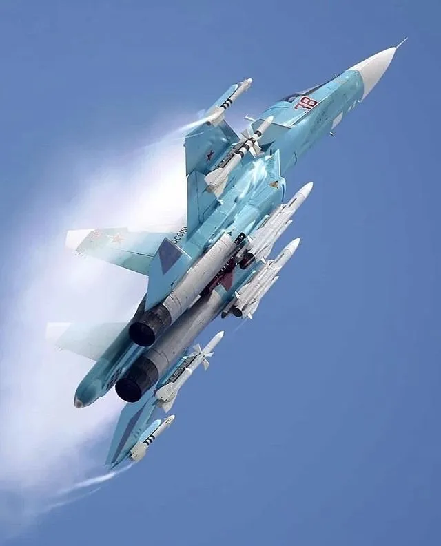 53582 diecast sukhoi model close up