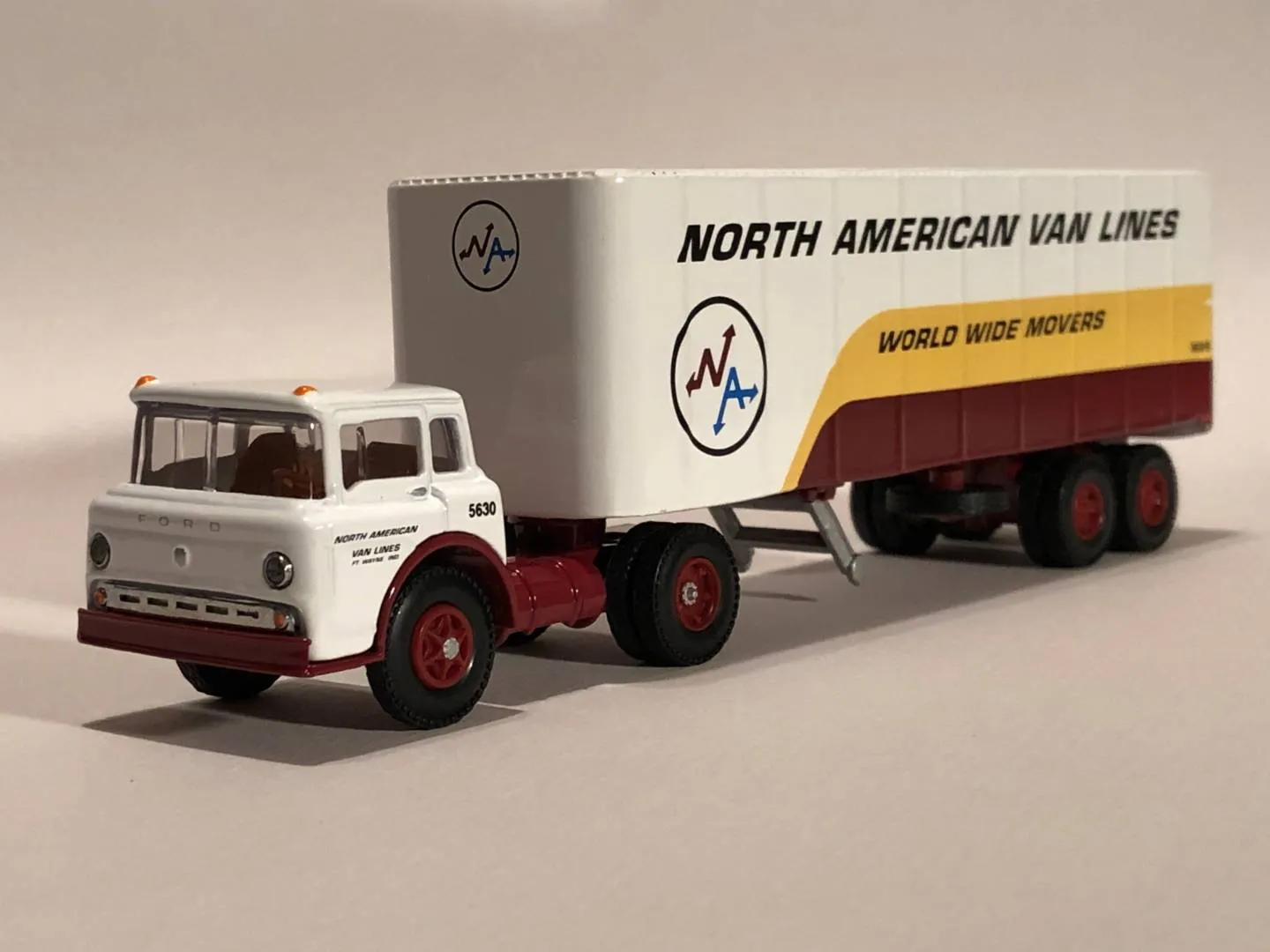 53661 hartoy diecast truck materials