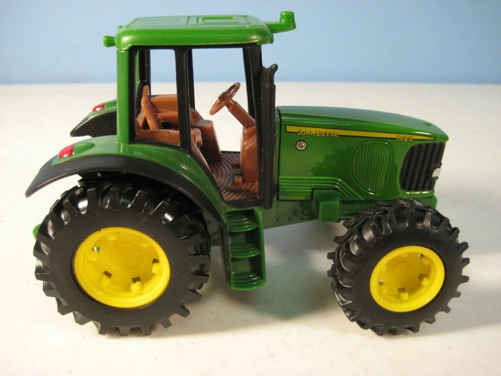 53669 john deere diecast collection