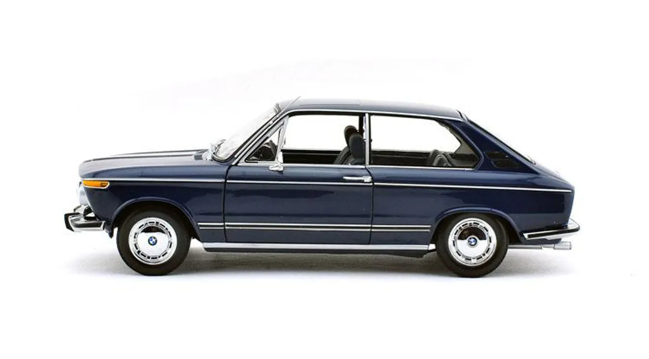 53693 bmw 1600 diecast display