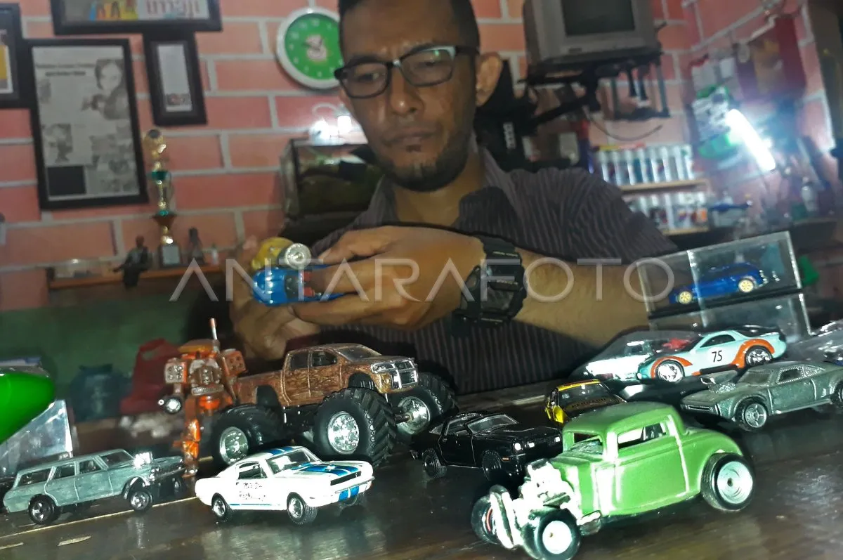 53702 modifikasi diecast mobil 3