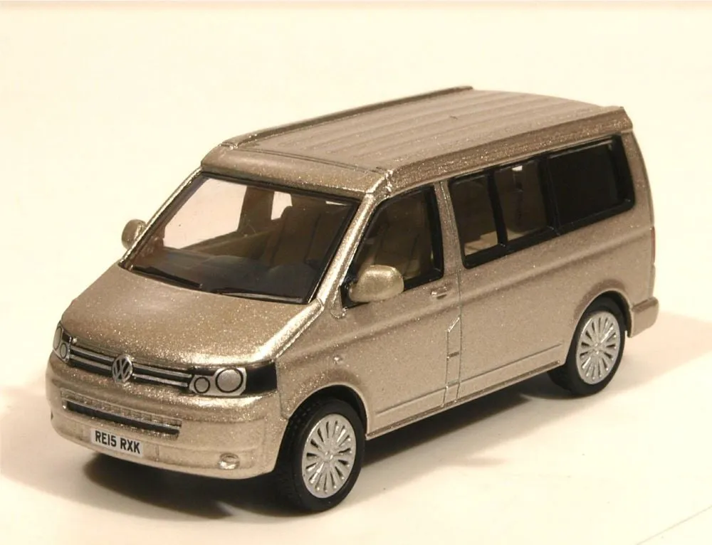 53723 vw t5 diecast model 2
