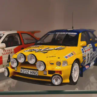 /img/53725-diecast-cars-collectors.webp