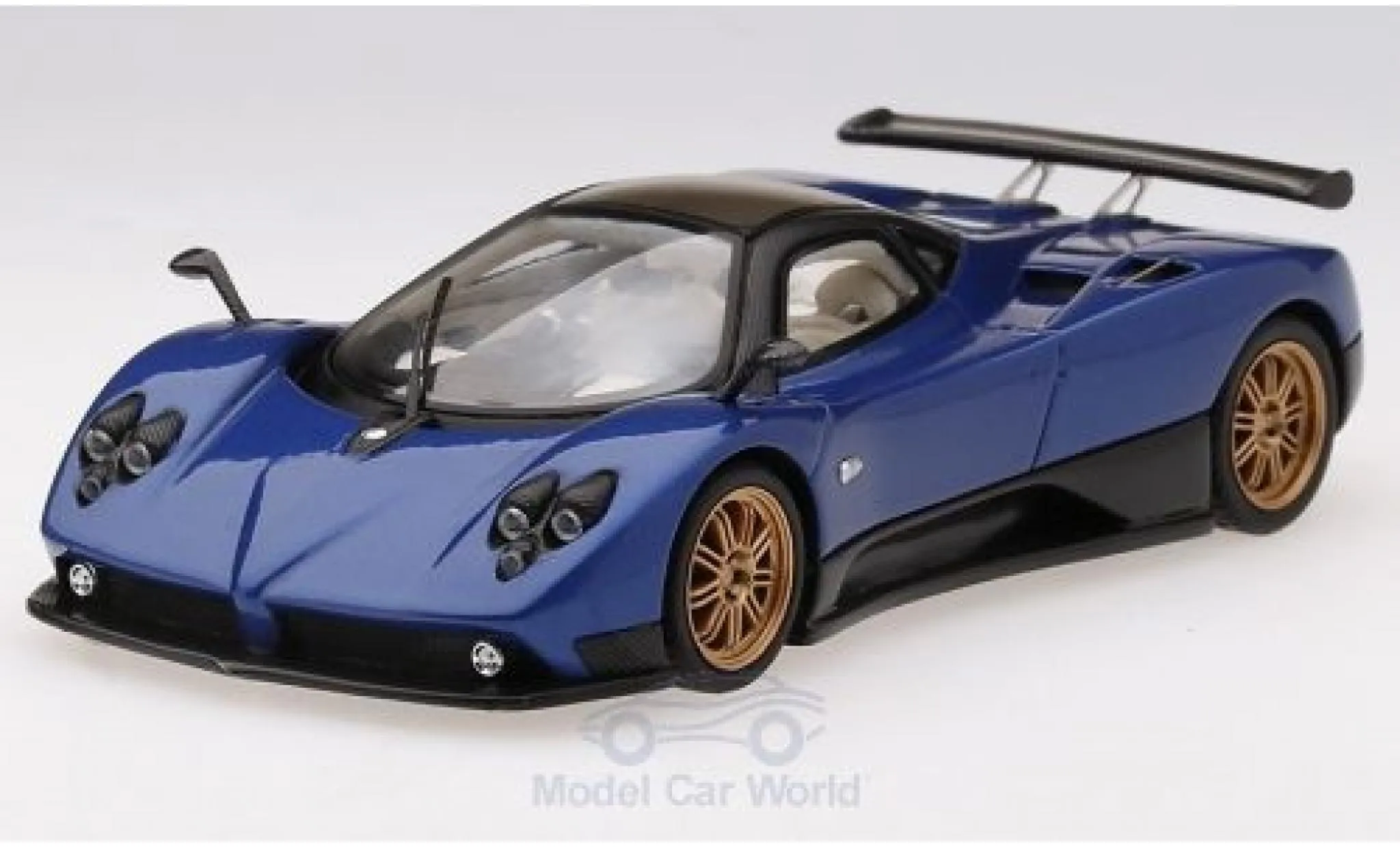 53730 zonda diecast car featured