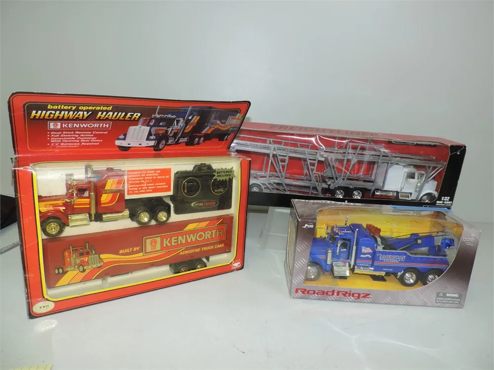 /img/53766-vintage-diecast-trucks-ebay-7.webp