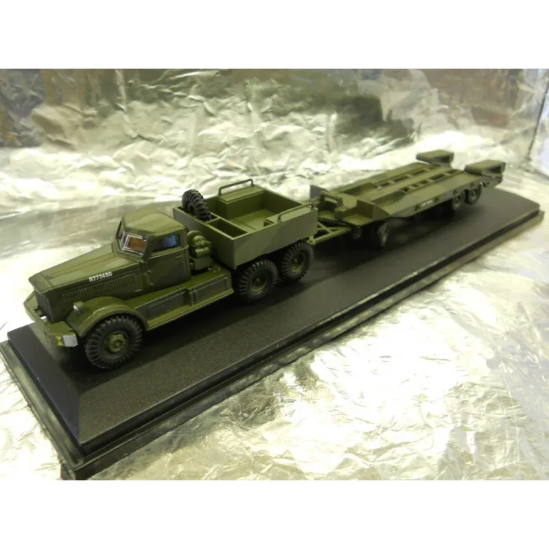 53780 diecast tank transporter markings