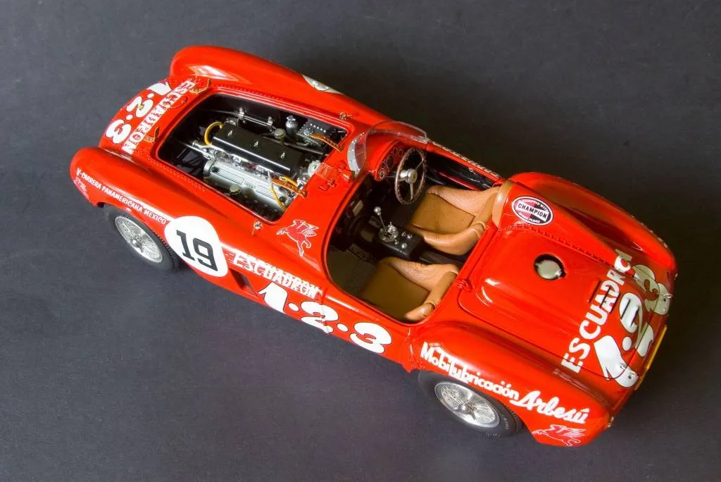 53790 bbr diecast display